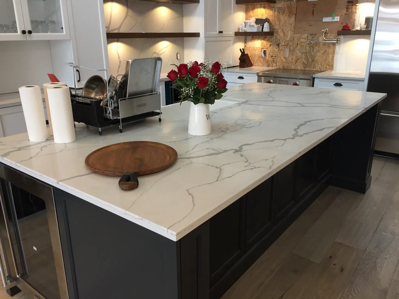 St-Augustin Condo — Island countertop